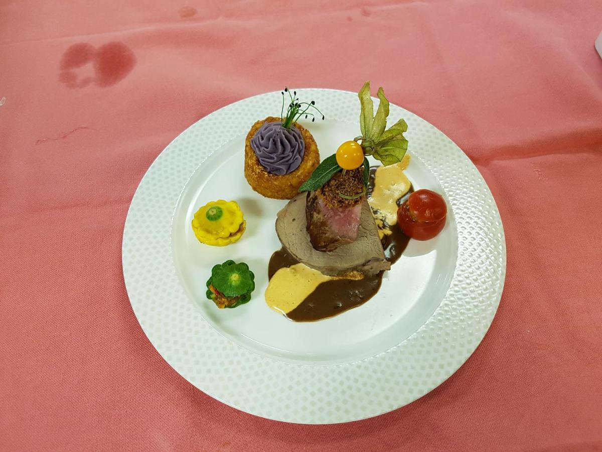 Hotel Restaurant Aletsch Мёрель Экстерьер фото
